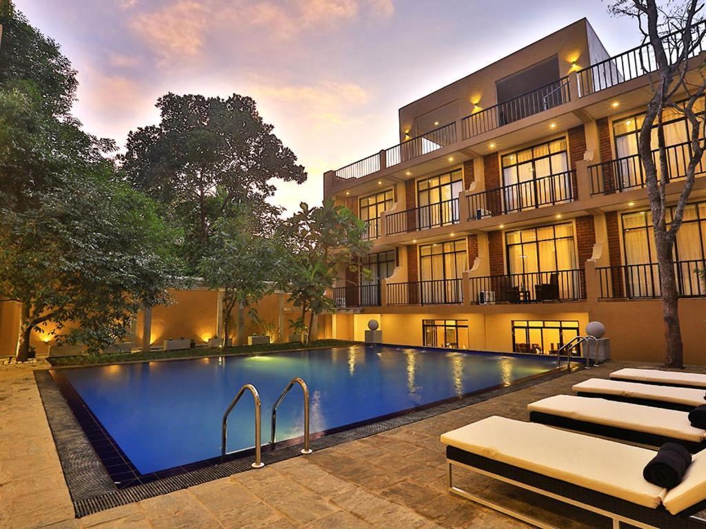 Lily'S Resort Habarana Exterior foto