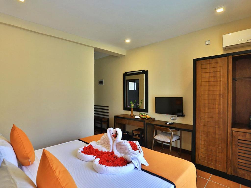Lily'S Resort Habarana Exterior foto